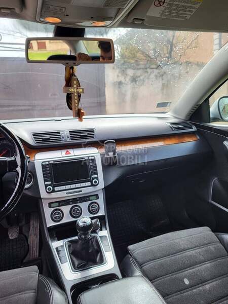 Volkswagen Passat B6 