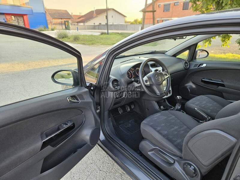 Opel Corsa D 1.3cdti