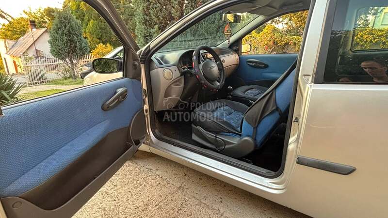 Fiat Punto ELX