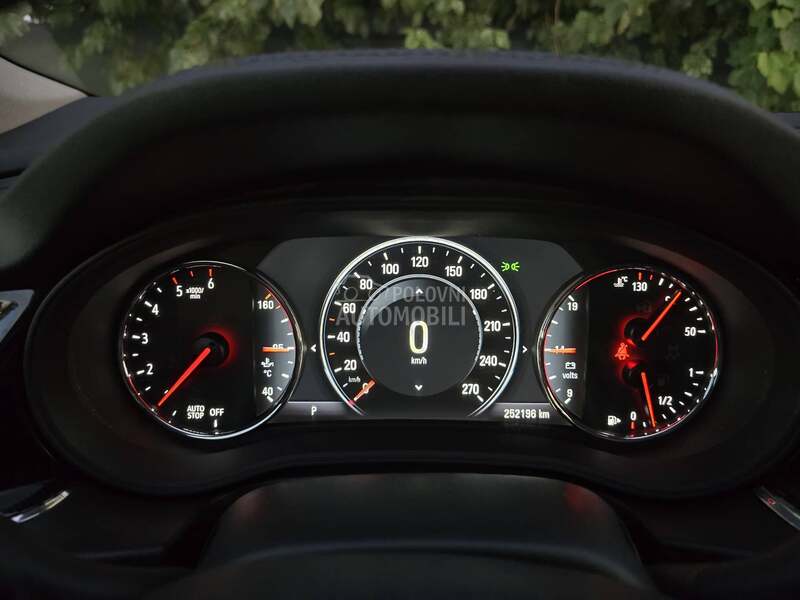 Opel Insignia 1.6 Aut Virt Bose Opel Insignia 1.6 Aut Virt Bose