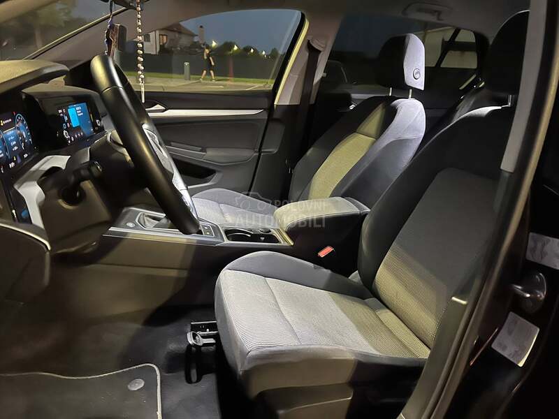 Volkswagen Golf 8 