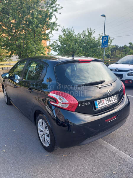 Peugeot 208 1.4HDI