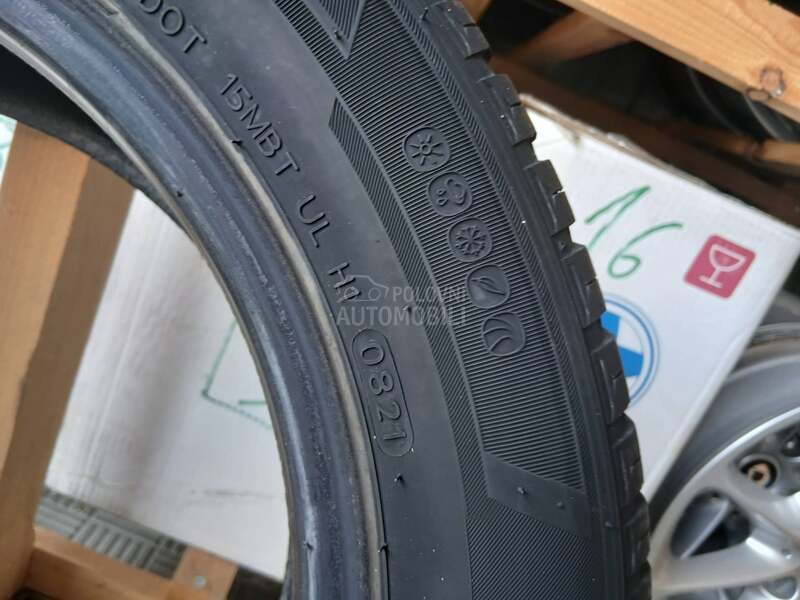 Hankook 165/65 R15 Zimska