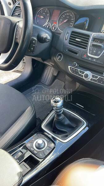 Renault Laguna 