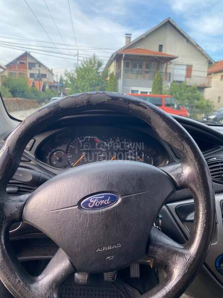 Ford Focus 1.8 TDCI