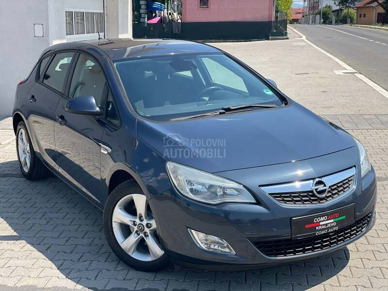 Opel Astra J 1.7cdti NOVA