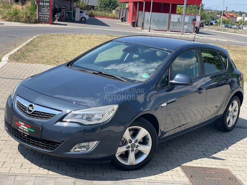 Opel Astra J 1.7cdti NOVA