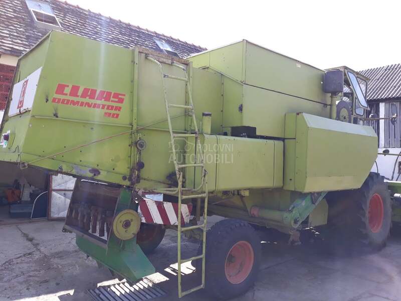 Claas Dominator 80