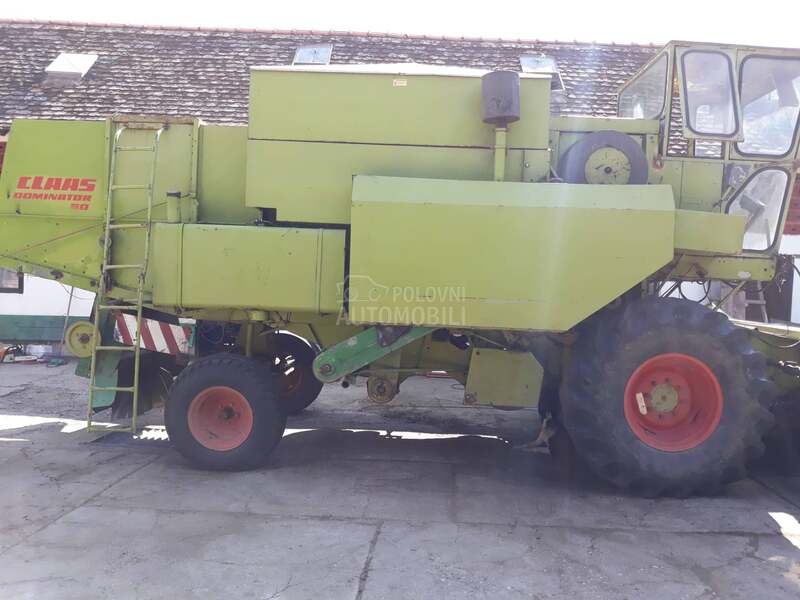 Claas Dominator 80