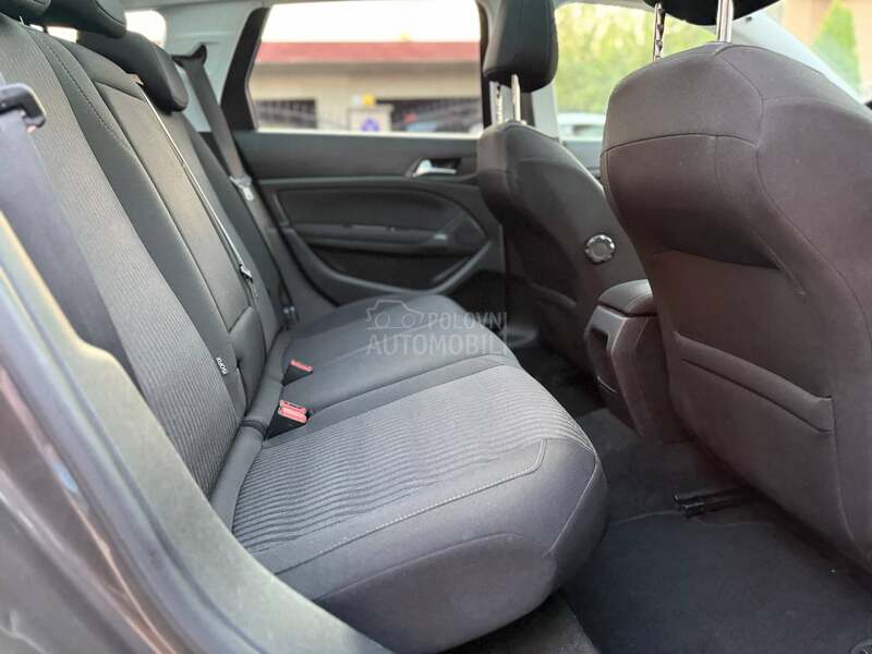 Peugeot 308 1.6 P A N O R A M A