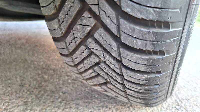 Opel Corsa D 1,4 OČUVANA