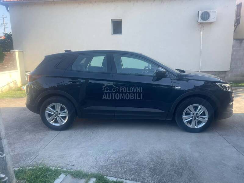 Opel Grandland X 
