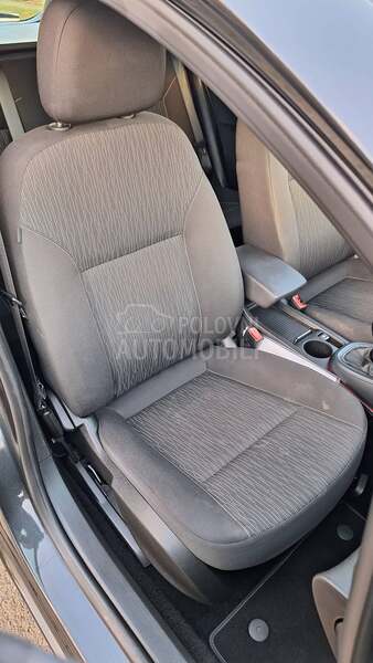 Opel Astra J 1,4 OČUVANA