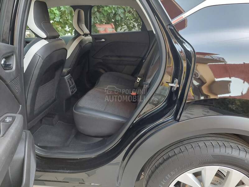 Renault Captur VIRTUELNA TABLA