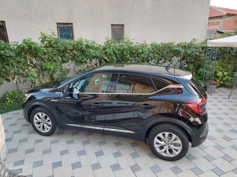 Renault Captur VIRTUELNA TABLA