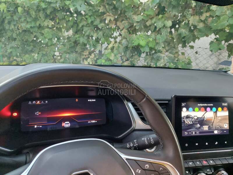Renault Captur VIRTUELNA TABLA