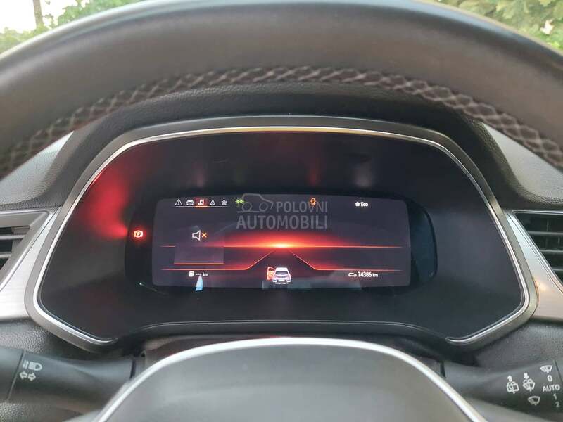 Renault Captur VIRTUELNA TABLA