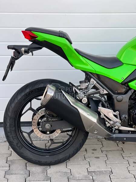 Kawasaki Ninja 300
