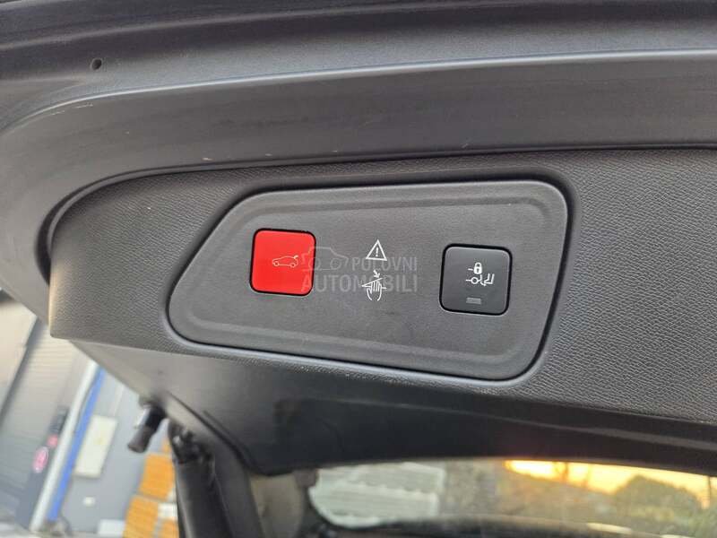 Peugeot 3008 ALURE