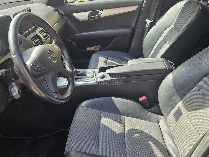 Mercedes Benz C 220 