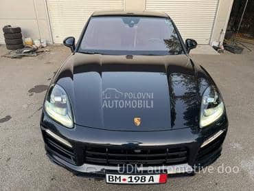 Porsche Cayenne e-hybrid platinum