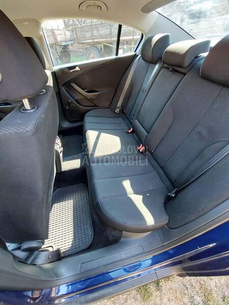Volkswagen Passat B6 
