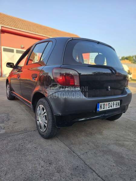 Toyota Yaris 1.0