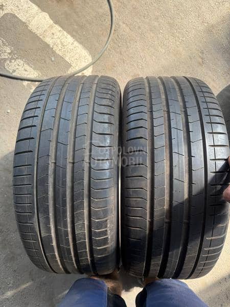 Pirelli 255/35 R21 Letnja