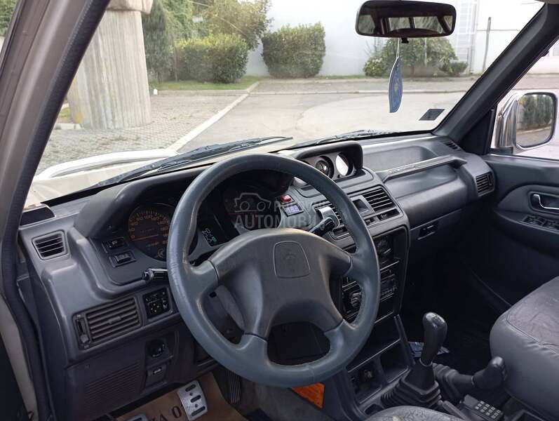 Mitsubishi Pajero 