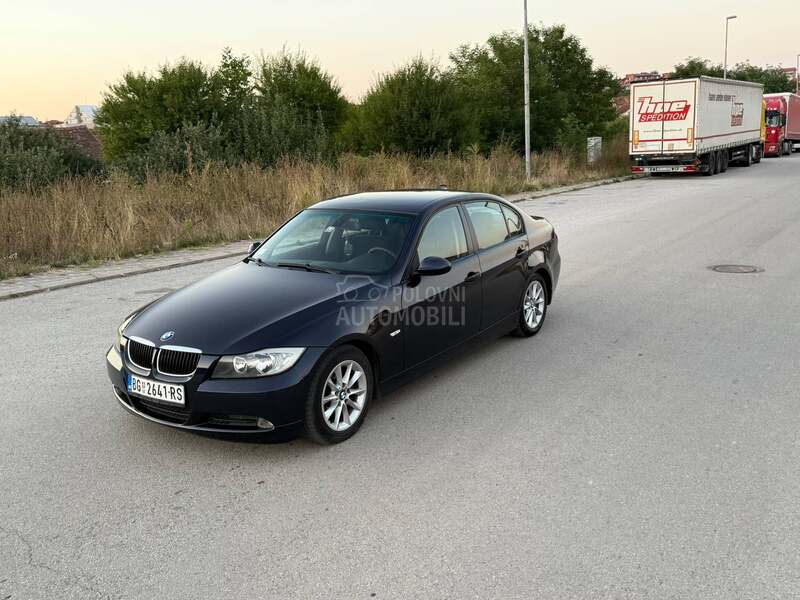 BMW 320 
