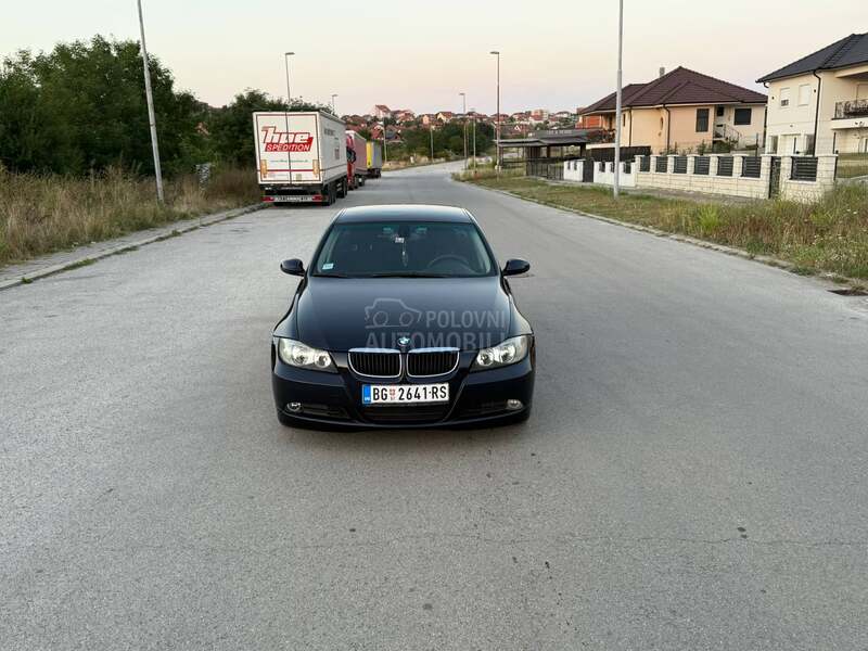 BMW 320 
