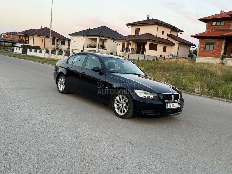 BMW 320 