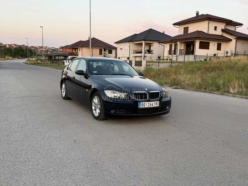 BMW 320 