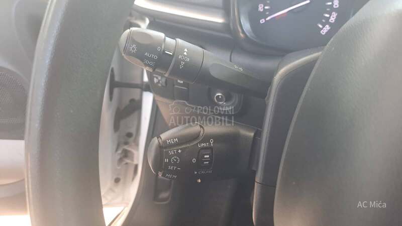 Citroen C3 1.5 BLU NAV LED USB