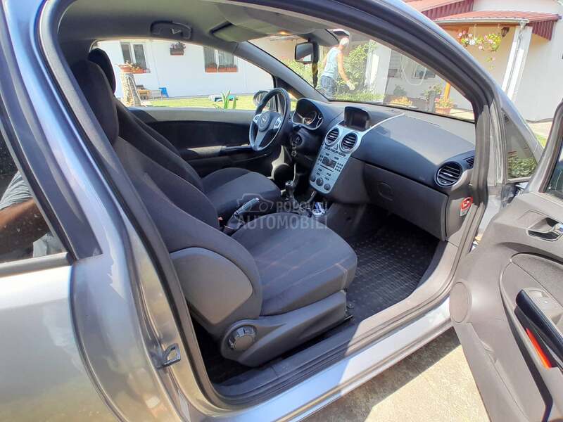 Opel Corsa D 125 HP Njoy