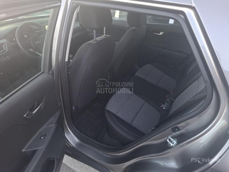 Kia Stonic LX URBAN 1.2 Man