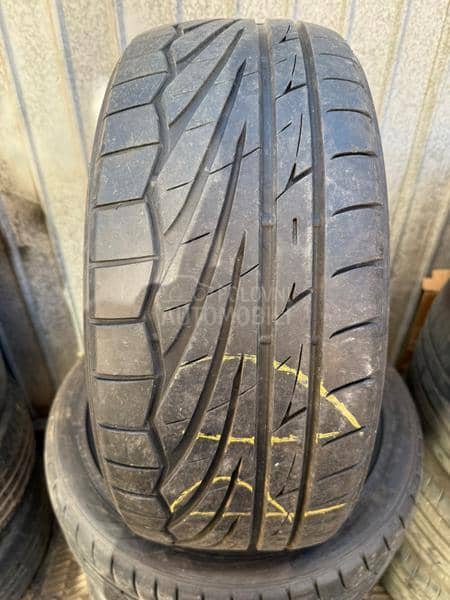 Toyo 225/45 R18 Letnja