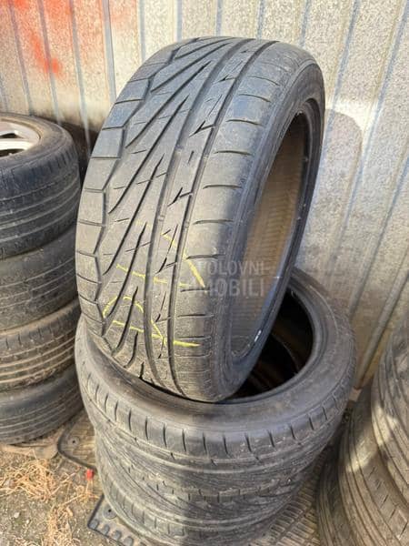Toyo 225/45 R18 Letnja