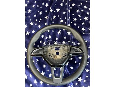 Trokraki volan sa komandama za Škoda Fabia, Octavia, Rapid ... od 2013. do 2018. god.
