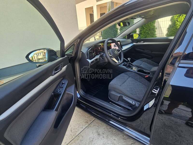 Volkswagen Golf 8 1.5 TFSI IQ