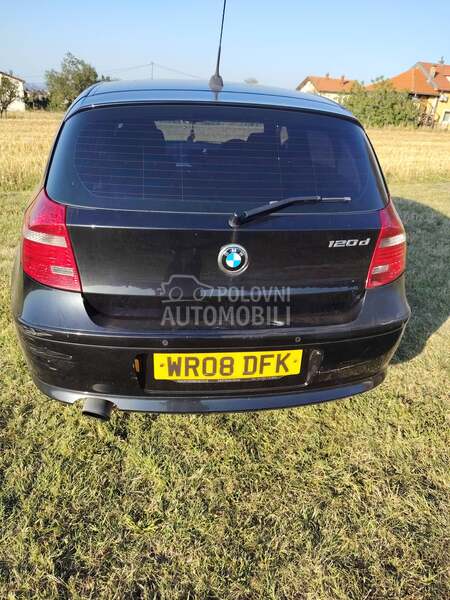BMW 120 -  kompletan auto u delovima