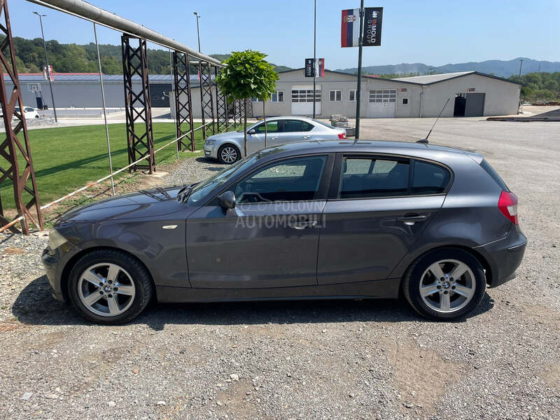 BMW 120 
