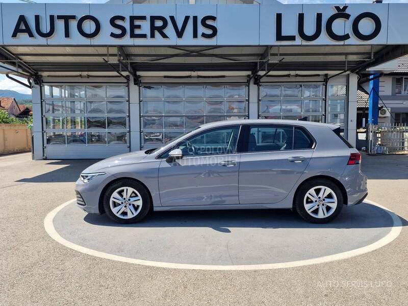 Volkswagen Golf 8 1.5 TGI