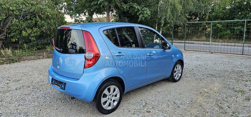 Opel Agila 1.2