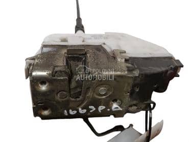 Brava vrata za Renault Scenic od 2003. do 2009. god.