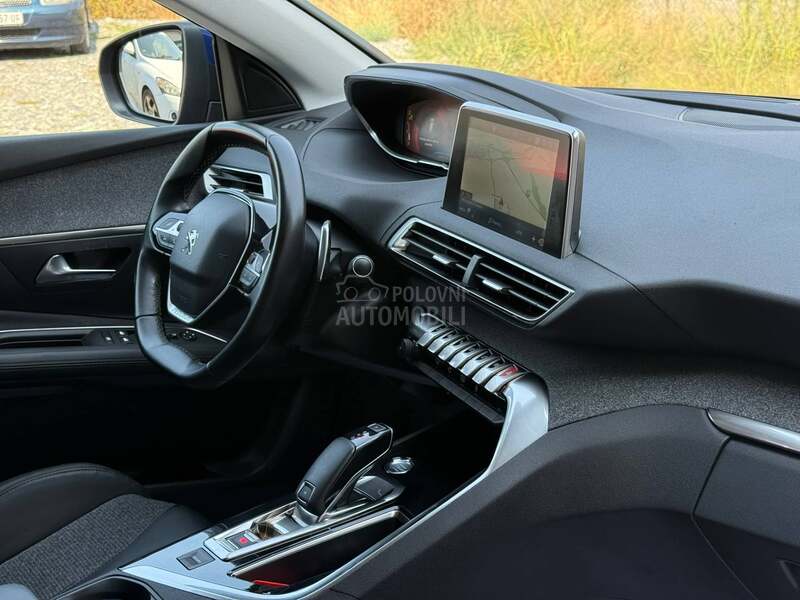 Peugeot 3008 1.5 HDI ALLURE EAT8