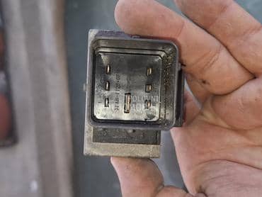 relej grejaca za Peugeot Partner