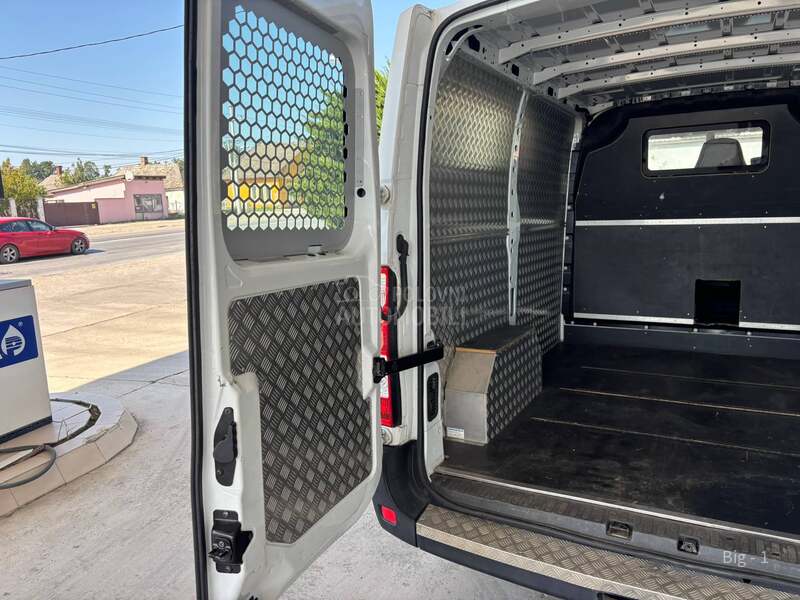 Renault Master 2.3 Dci