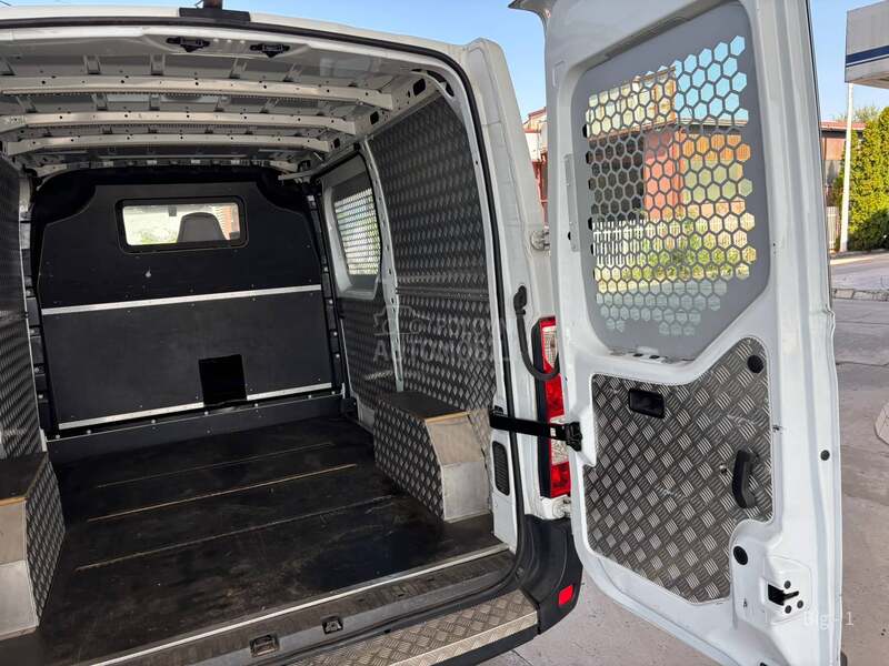 Renault Master 2.3 Dci