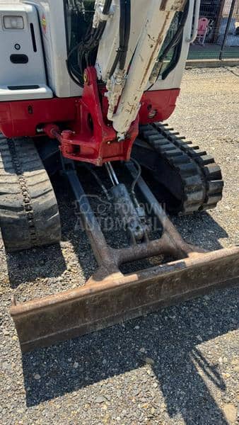 Takeuchi TB 235